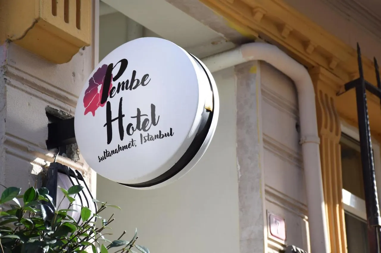 Pembe Hotel Istanboel