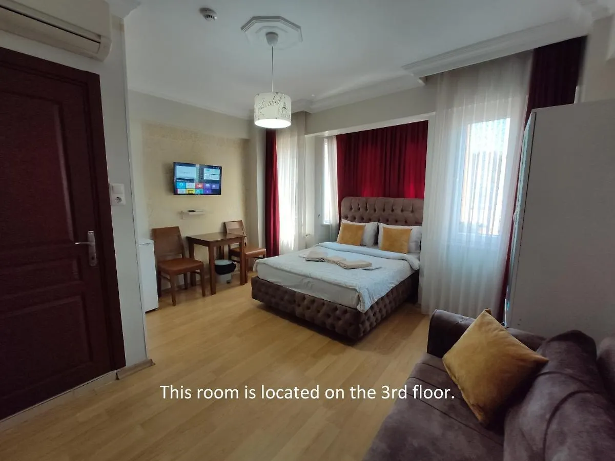 Pembe Hotel Istanboel