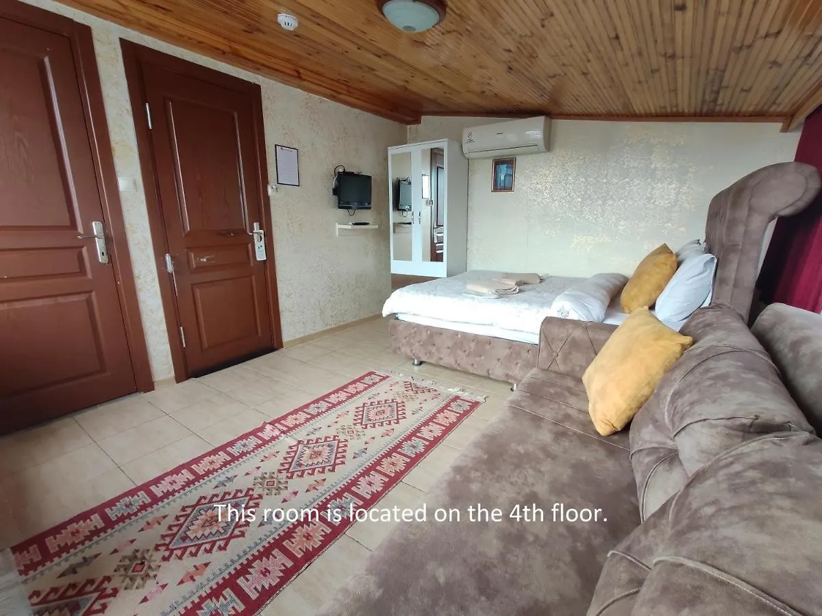 Pembe Hotel Istanboel