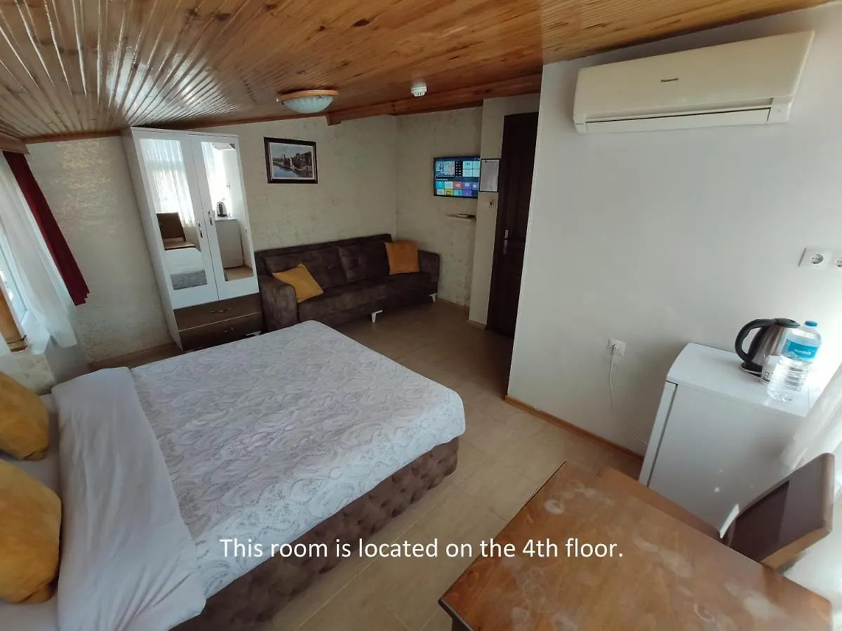 Pembe Hotel Istanboel
